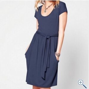 Garnet Hill Slate Blue Scoop Neck Short Sleeve Jersey Knit Dress Size Large